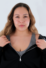 Load image into Gallery viewer, CLUB 24 SWEATER.
